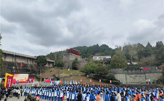 攀登逐梦∣金龙长城2025研学之旅正当时